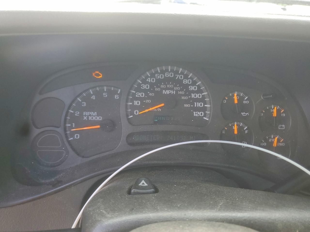 2003 Chevrolet Silverado C1500 Beige vin: 2GCEC19T531372412
