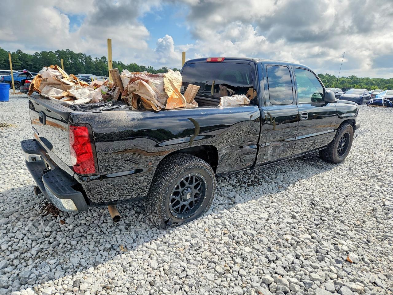 2005 Chevrolet Silverado C1500 Черный vin: 2GCEC19T551269008
