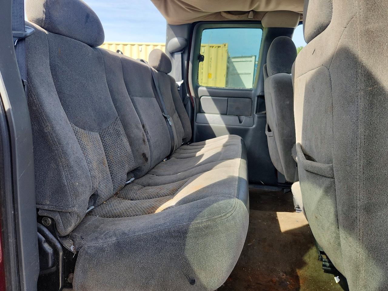 2006 Chevrolet Silverado C1500 Burgundy vin: 2GCEC19T561107347