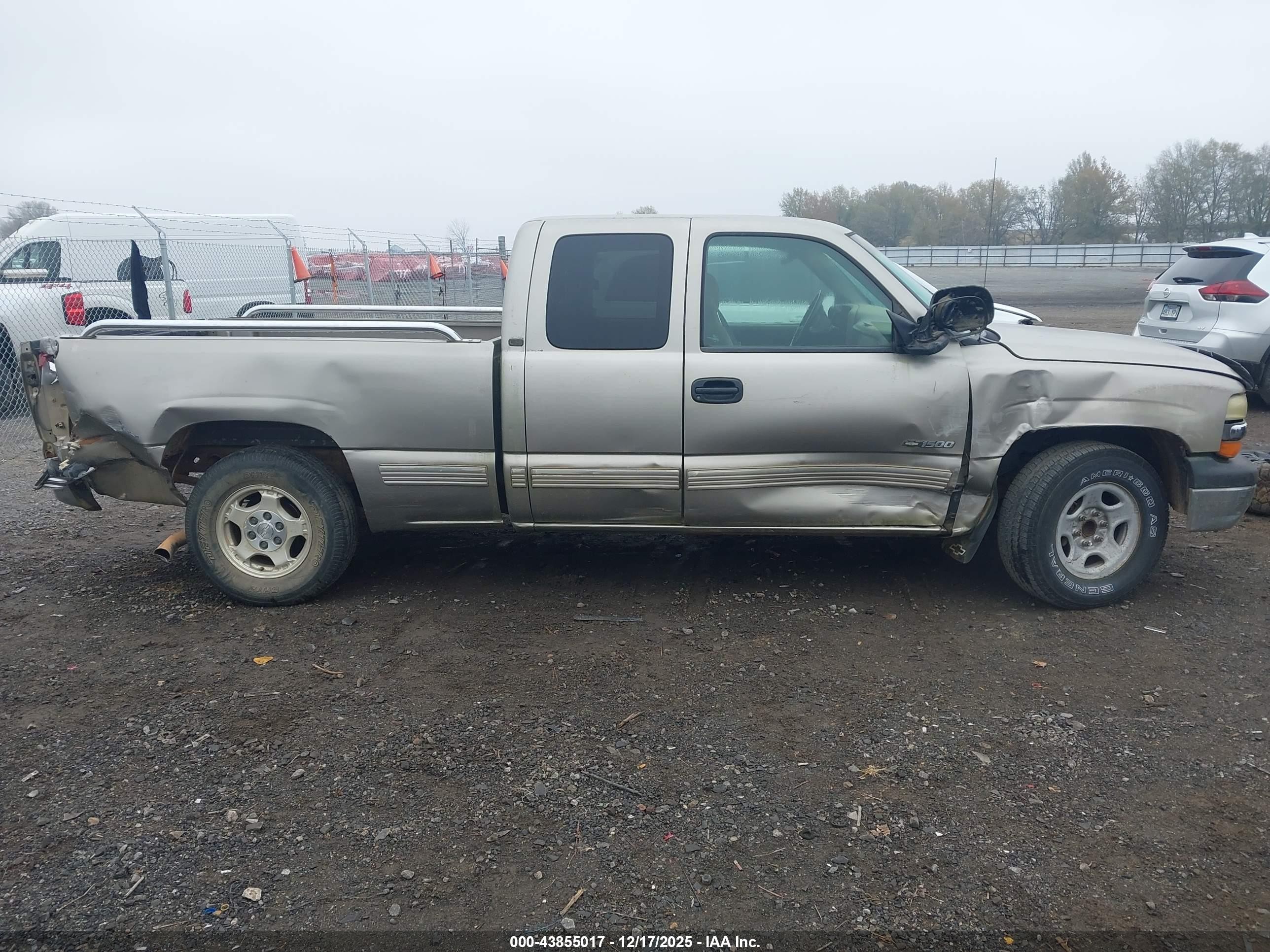 1999 Chevrolet Silverado 1500 Ls Beige vin: 2GCEC19T5X1149809