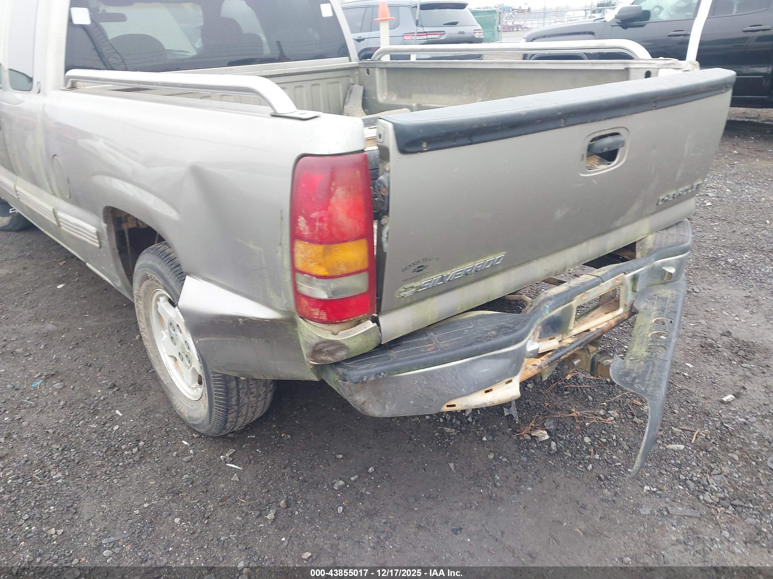 1999 Chevrolet Silverado 1500 Ls Beige vin: 2GCEC19T5X1149809