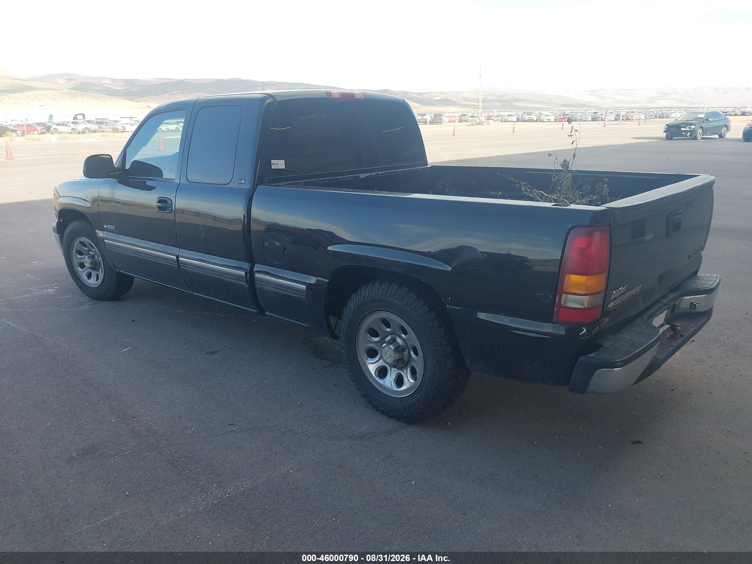 1999 Chevrolet Silverado 1500 Ls Black vin: 2GCEC19T5X1163886