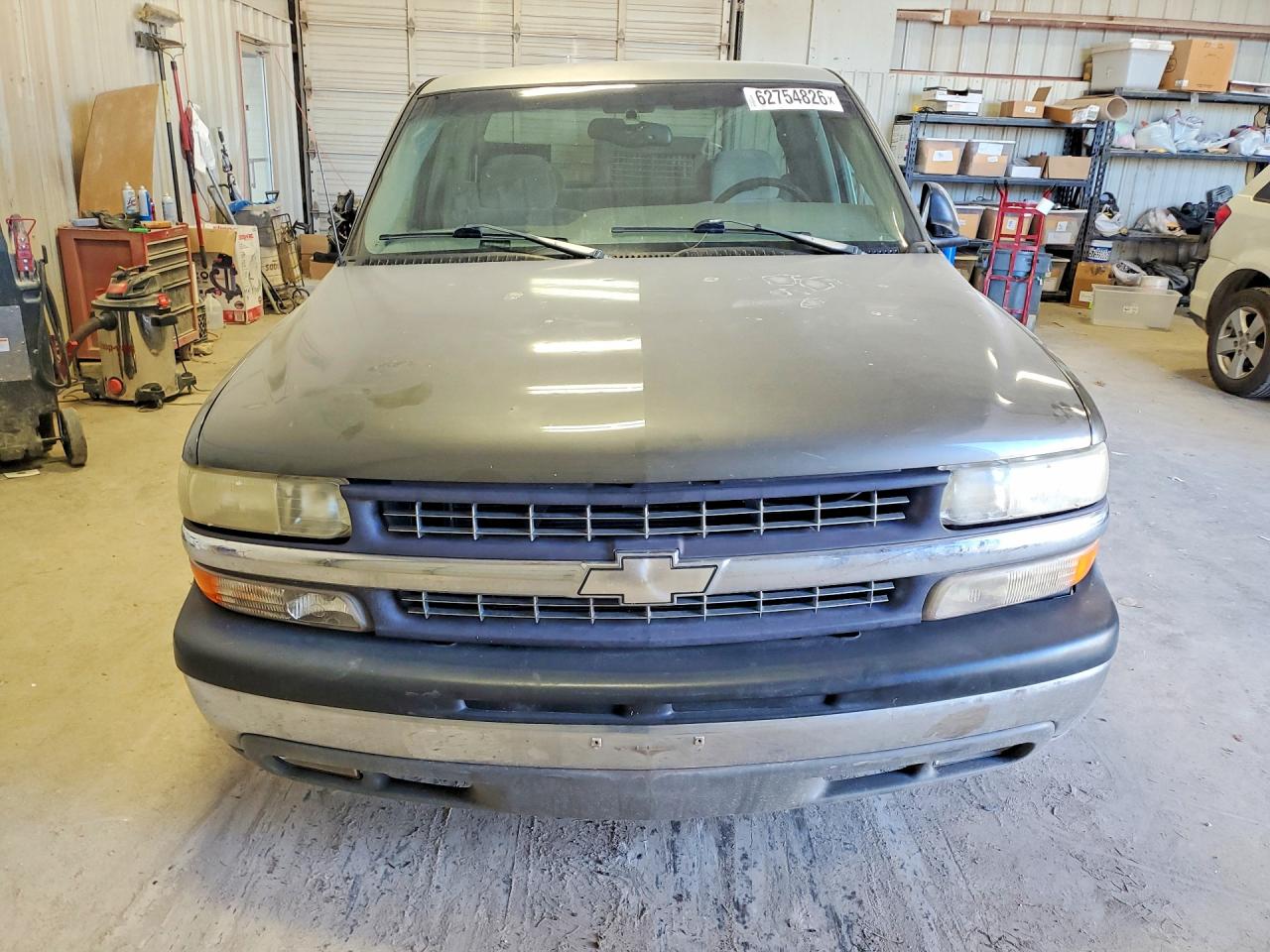 2000 Chevrolet Silverado C1500 Gray vin: 2GCEC19T5Y1129870