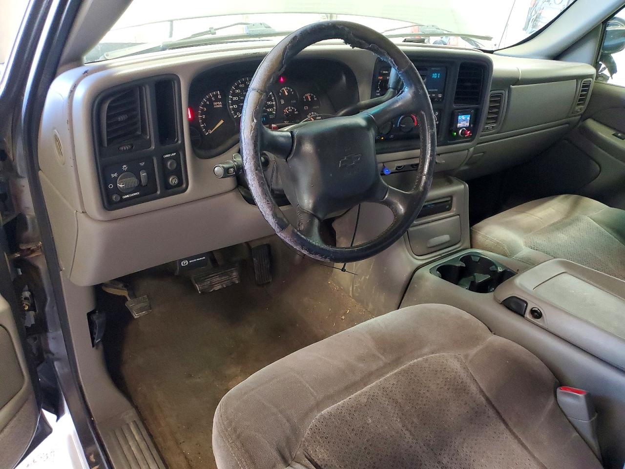 2000 Chevrolet Silverado C1500 Gray vin: 2GCEC19T5Y1129870