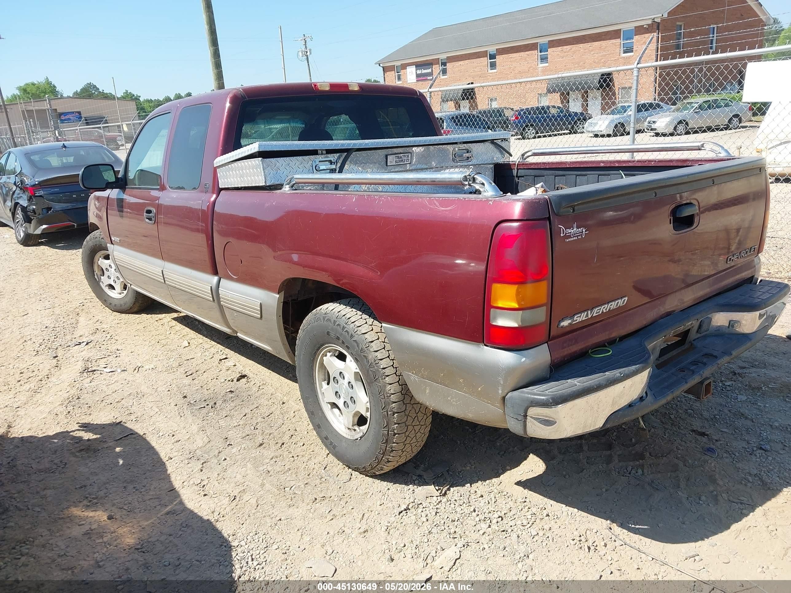 2000 Chevrolet Silverado 1500 Ls Burgundy vin: 2GCEC19T5Y1207385