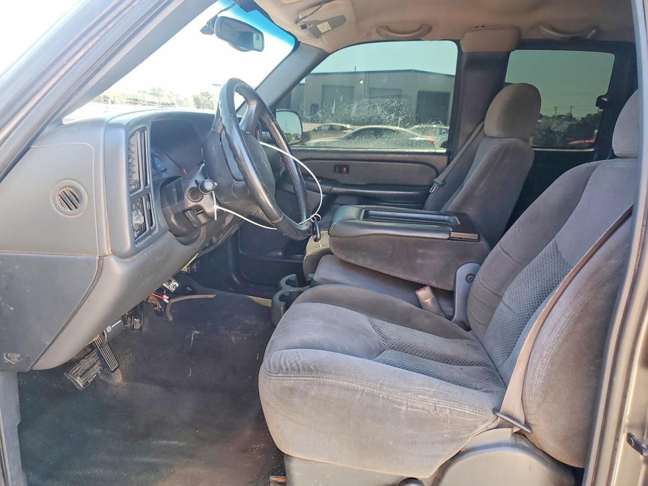 2000 Chevrolet Silverado C1500 Gray vin: 2GCEC19T5Y1311410