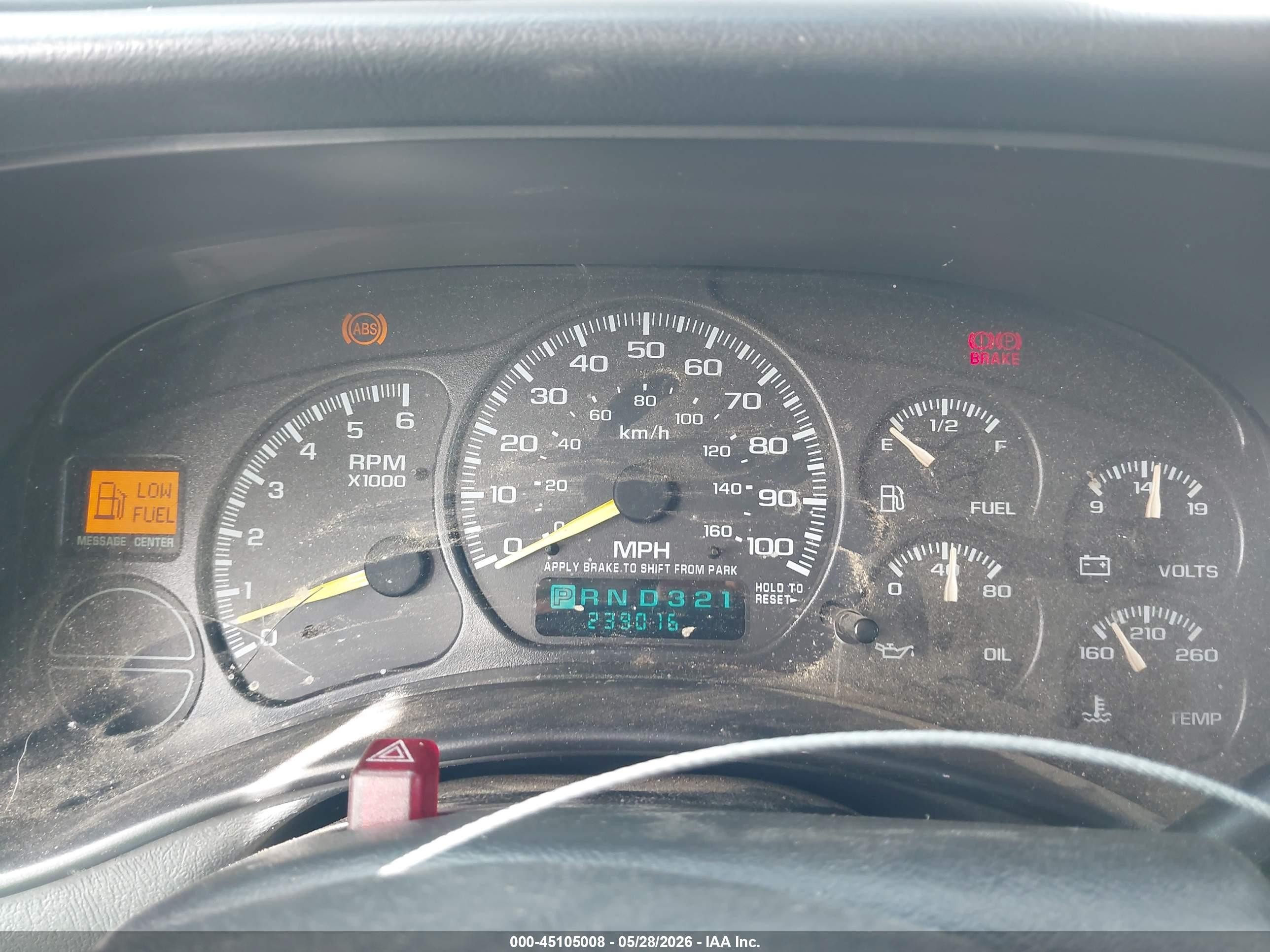 2001 Chevrolet Silverado 1500 Ls Белый vin: 2GCEC19T611101971