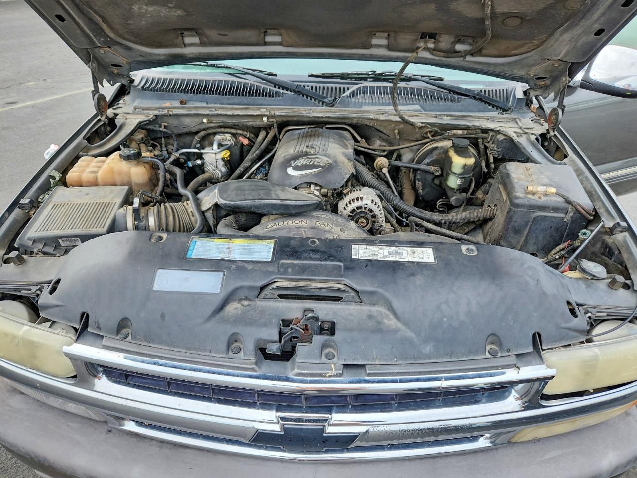 2001 Chevrolet Silverado C1500 Gray vin: 2GCEC19T611137868