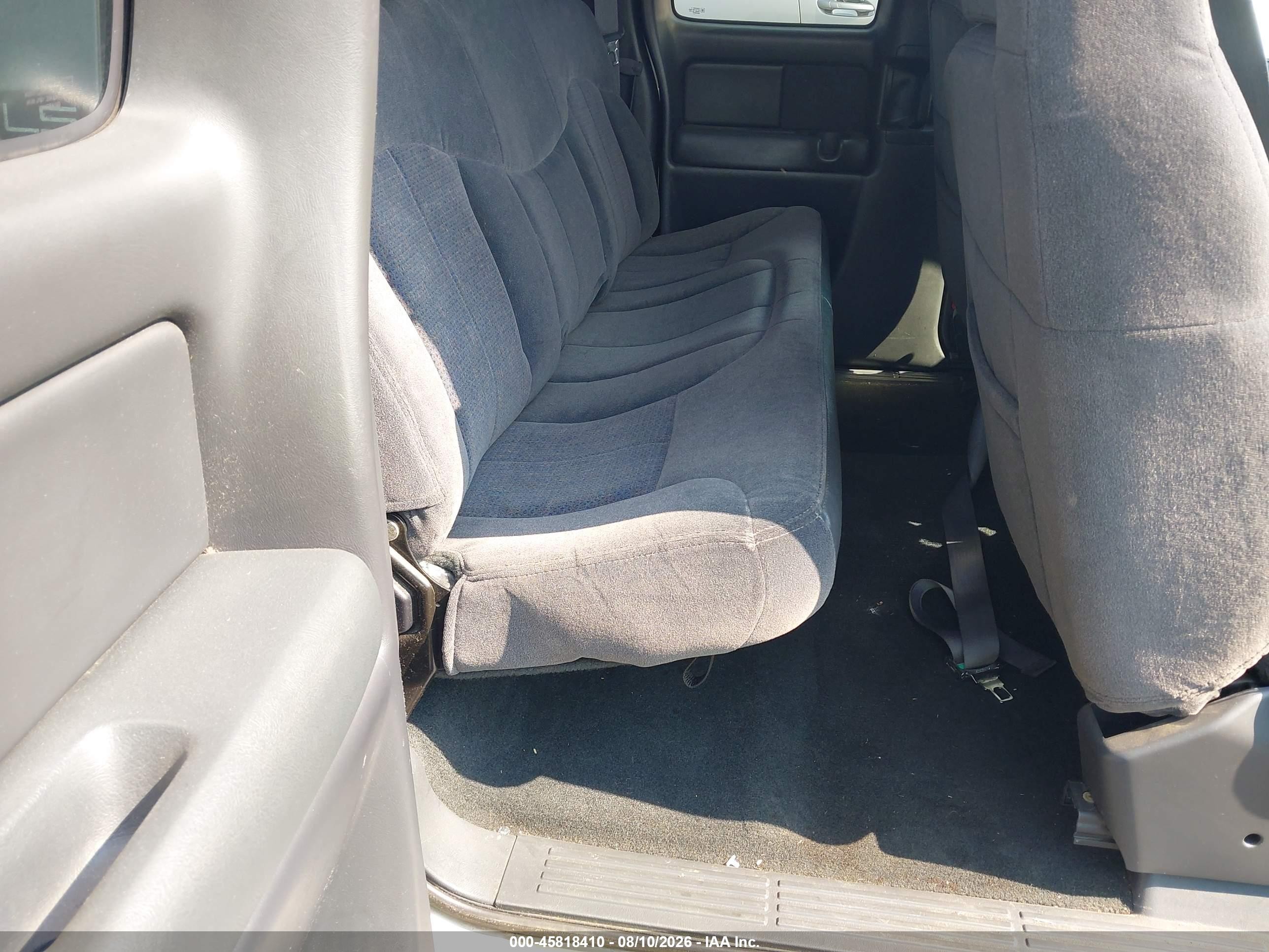 2001 Chevrolet Silverado 1500 Ls Silver vin: 2GCEC19T611367815