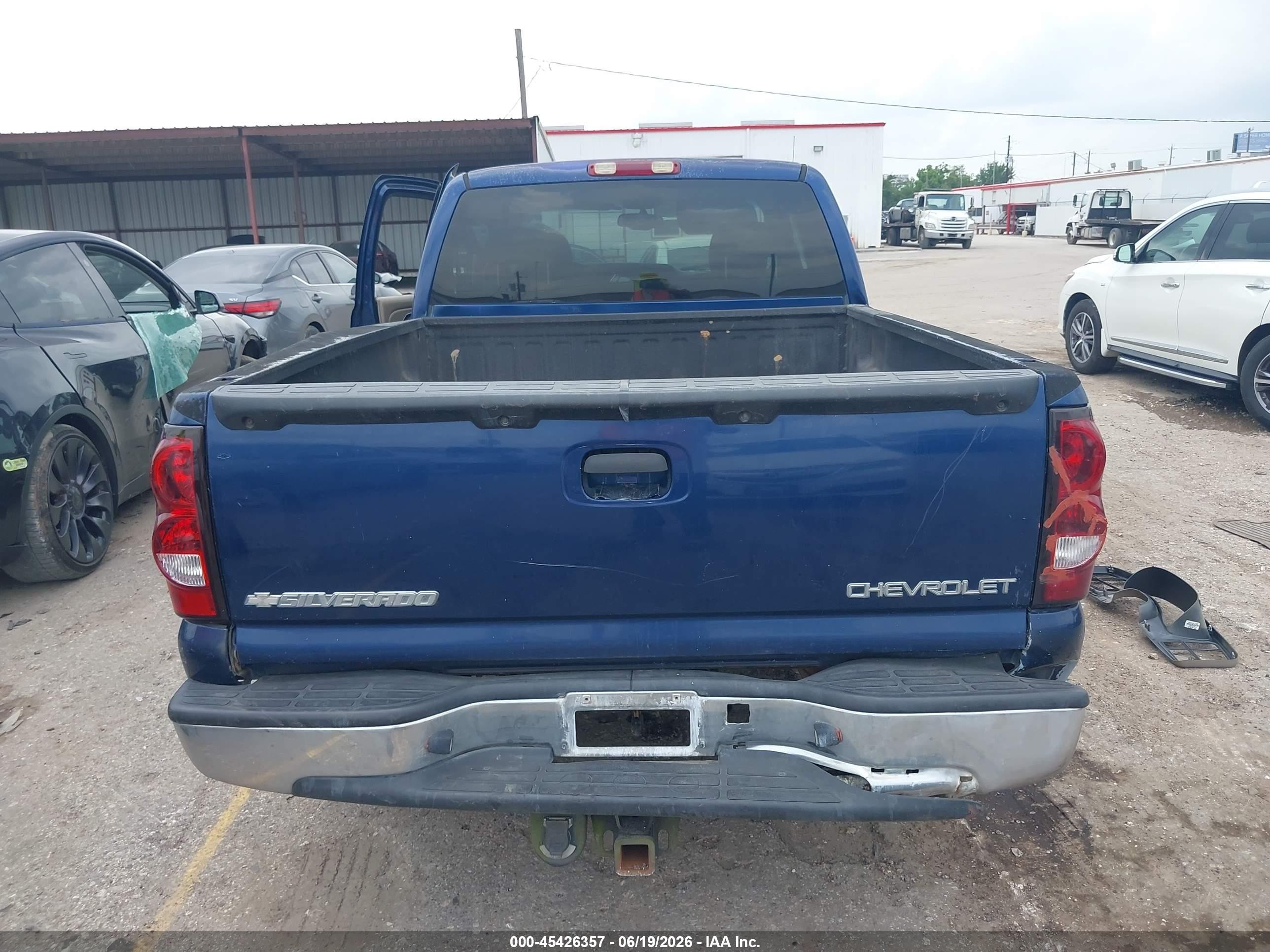 2004 Chevrolet Silverado 1500 Ls Blue vin: 2GCEC19T641364773