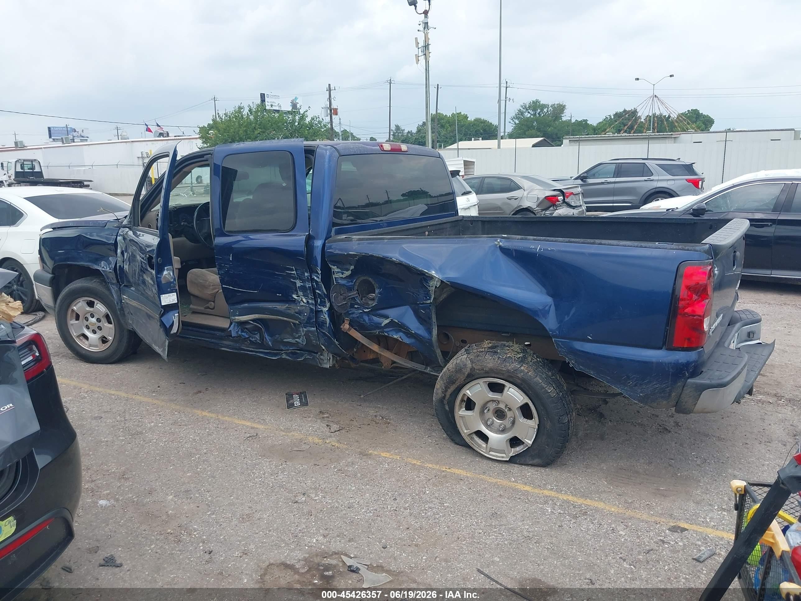 2004 Chevrolet Silverado 1500 Ls Blue vin: 2GCEC19T641364773