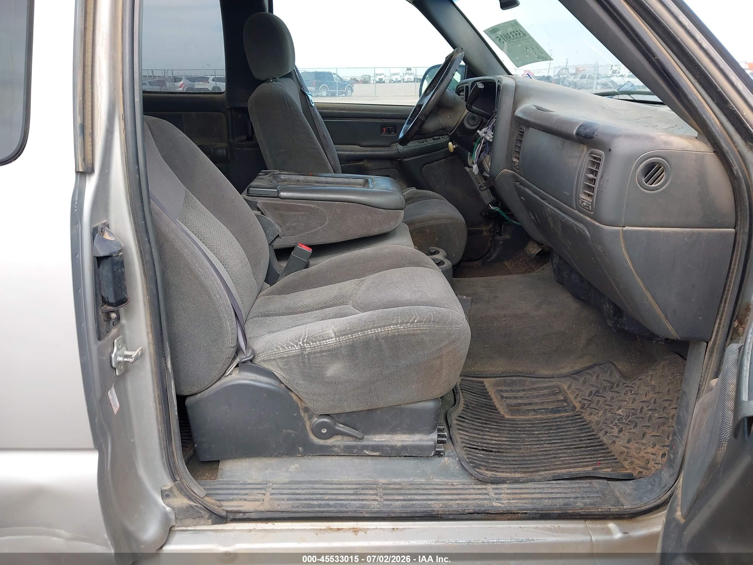 2005 Chevrolet Silverado 1500 Ls Серый vin: 2GCEC19T651141120