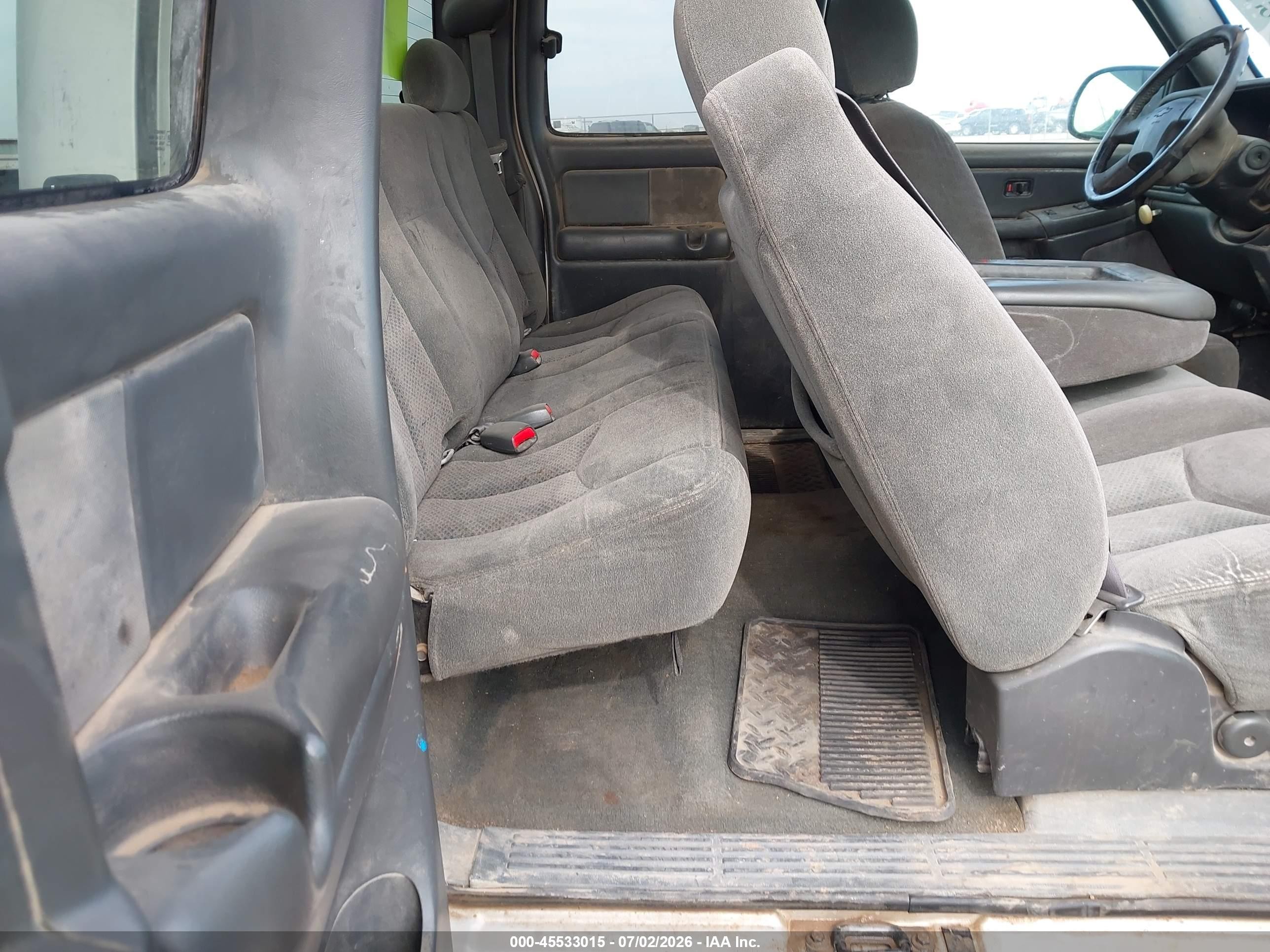 2005 Chevrolet Silverado 1500 Ls Серый vin: 2GCEC19T651141120