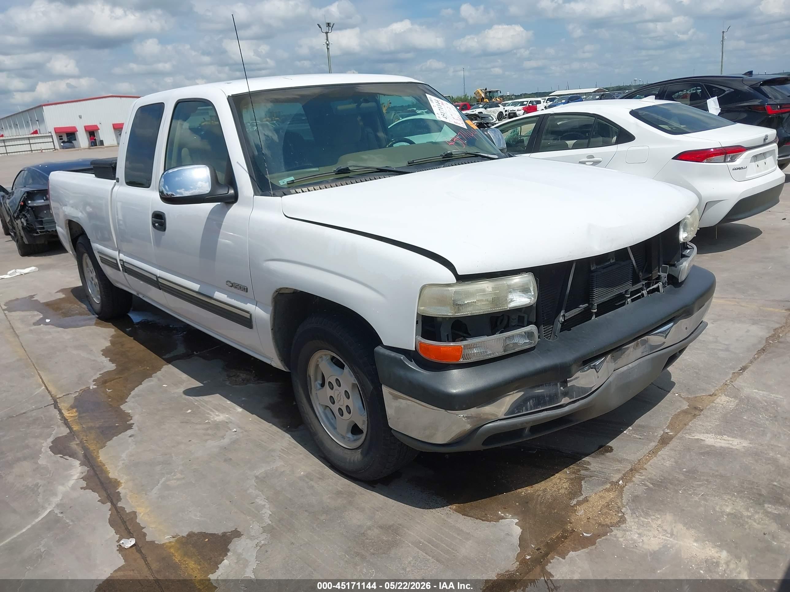 1999 Chevrolet Silverado 1500 Ls White vin: 2GCEC19T6X1160978