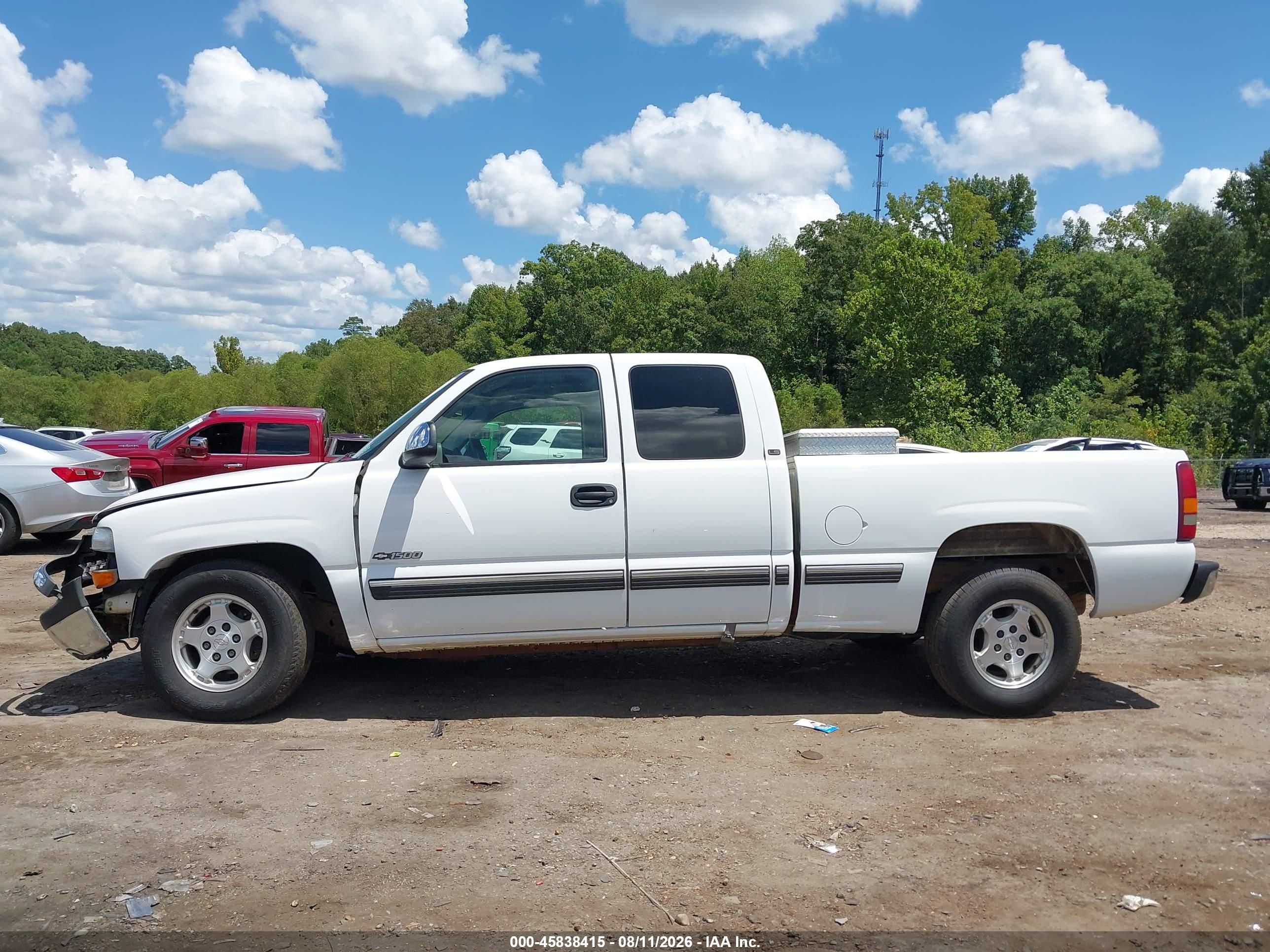 2000 Chevrolet Silverado 1500 Ls White vin: 2GCEC19T6Y1337997