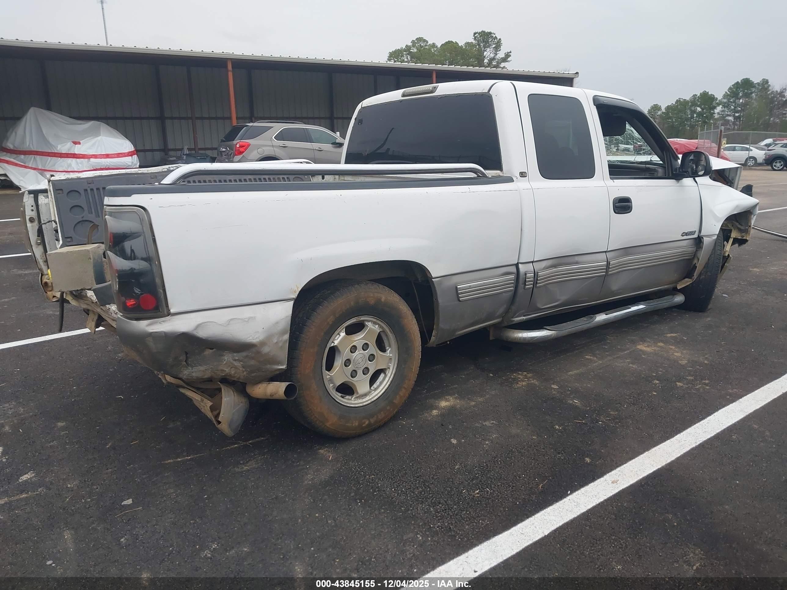 2000 Chevrolet Silverado 1500 Ls White vin: 2GCEC19T6Y1401035