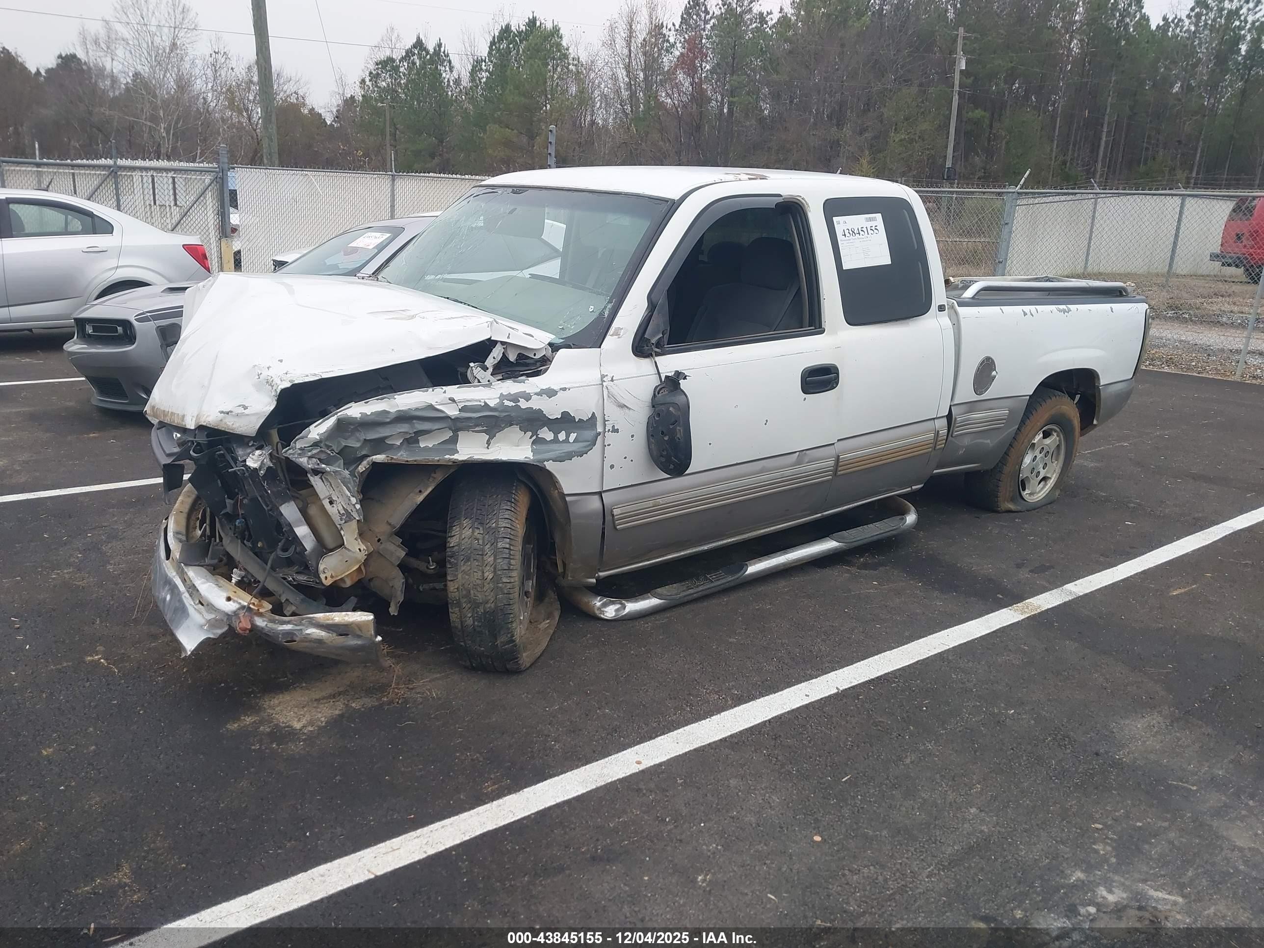 2000 Chevrolet Silverado 1500 Ls White vin: 2GCEC19T6Y1401035