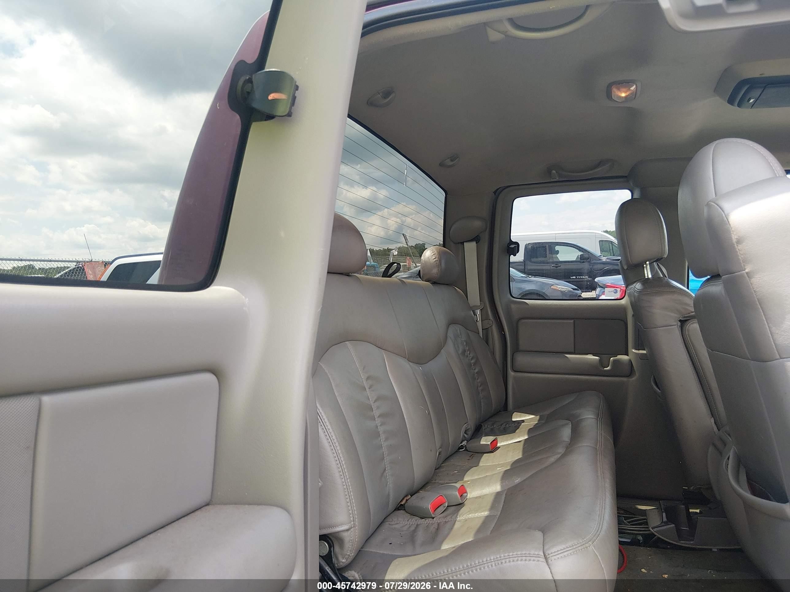 2001 Chevrolet Silverado 1500 Lt Темно-бордовый vin: 2GCEC19T711267013