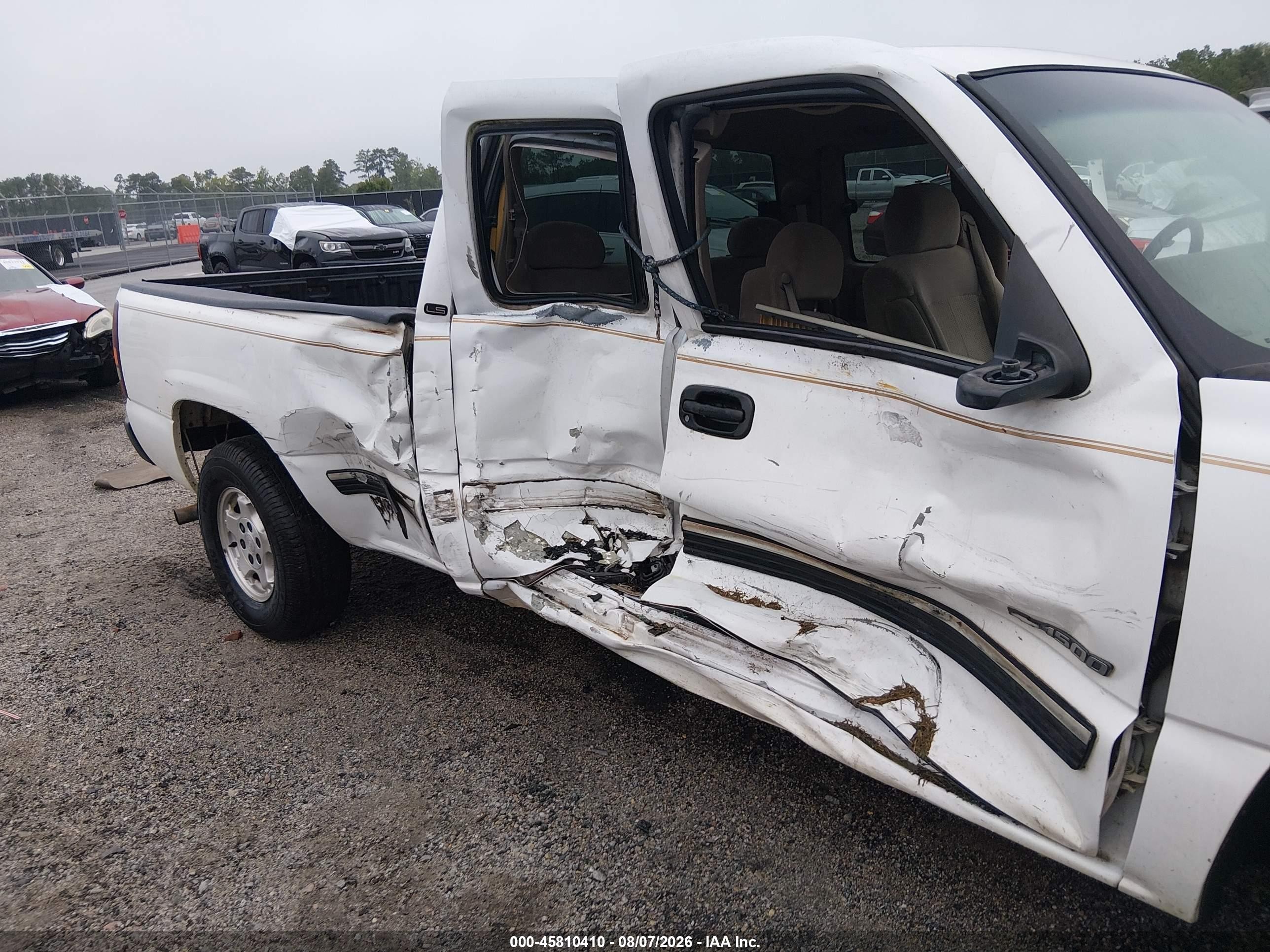 2002 Chevrolet Silverado 1500 Ls White vin: 2GCEC19T721315191