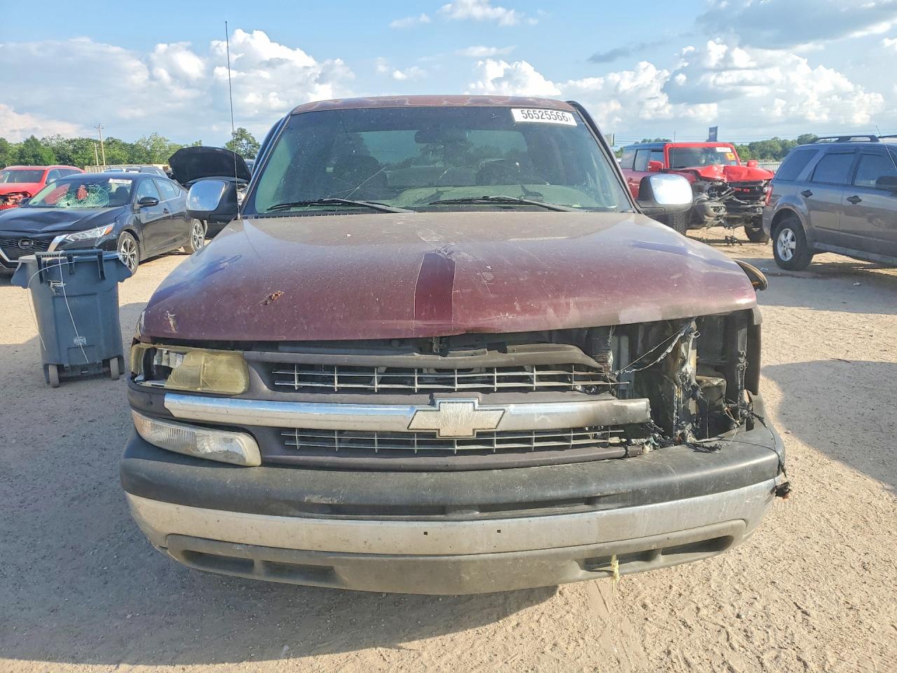 2002 Chevrolet Silverado C1500 Двухцветный vin: 2GCEC19T721364486