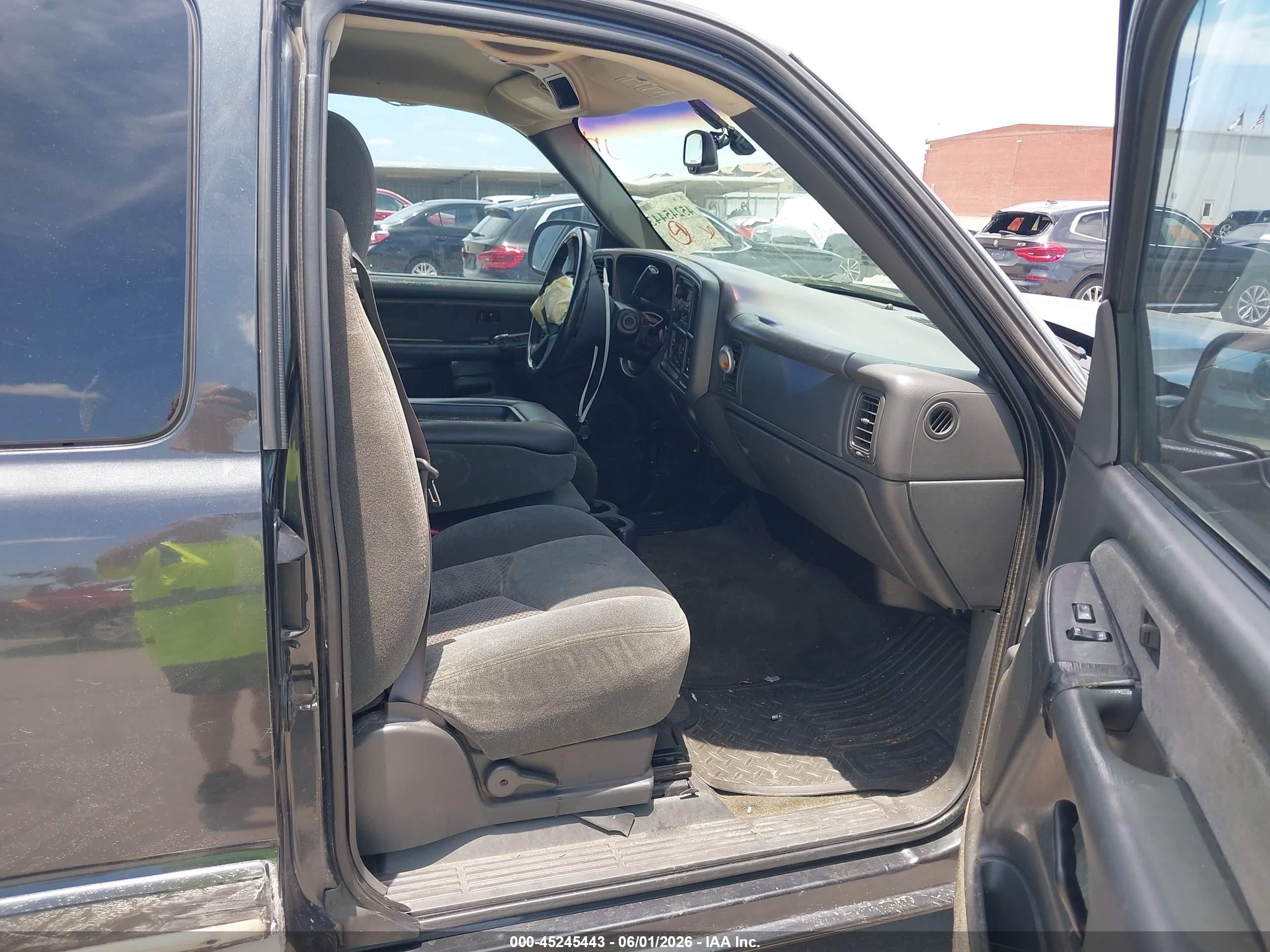 2003 Chevrolet Silverado 1500 Ls Black vin: 2GCEC19T731409198