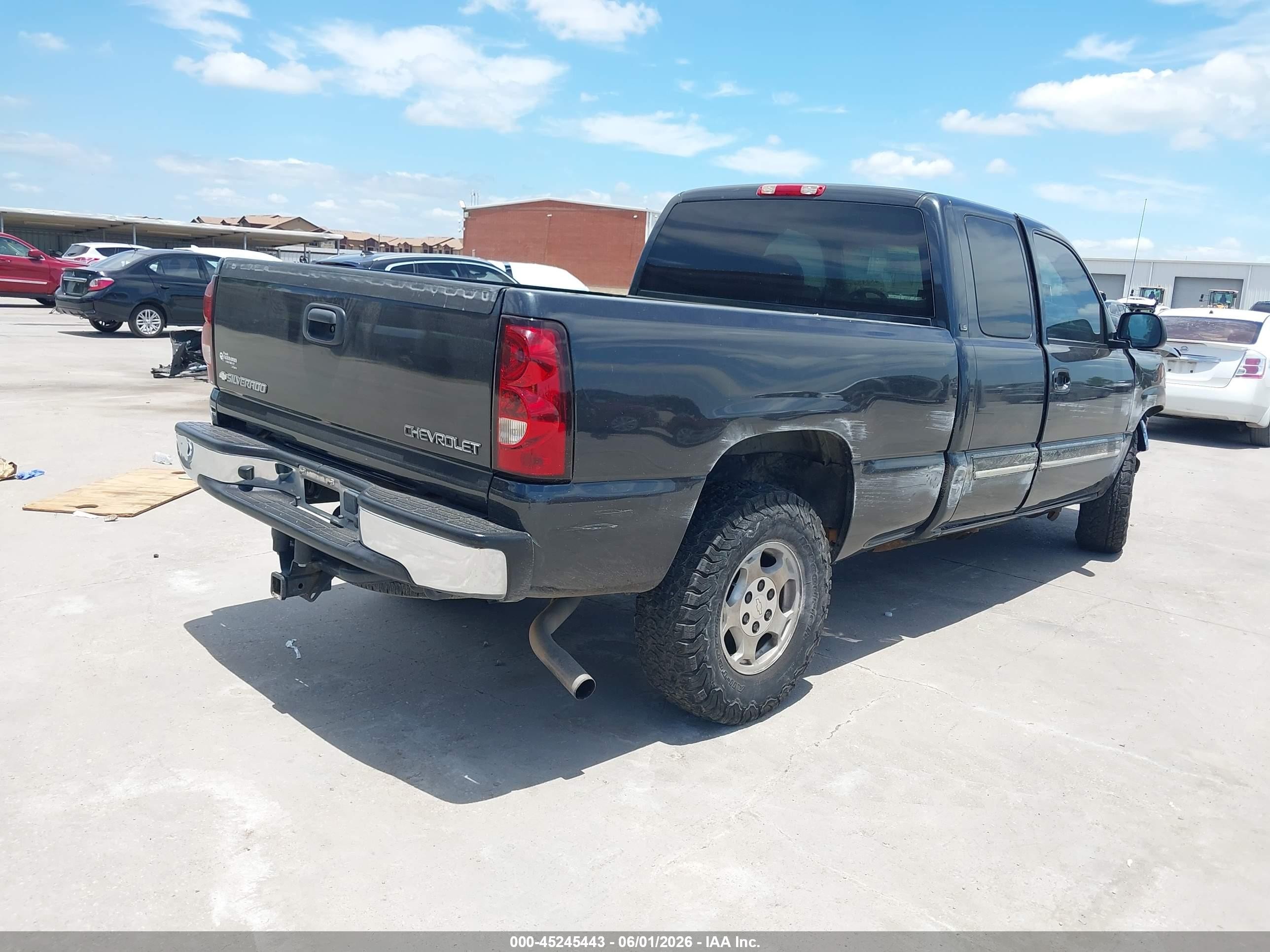 2003 Chevrolet Silverado 1500 Ls Black vin: 2GCEC19T731409198