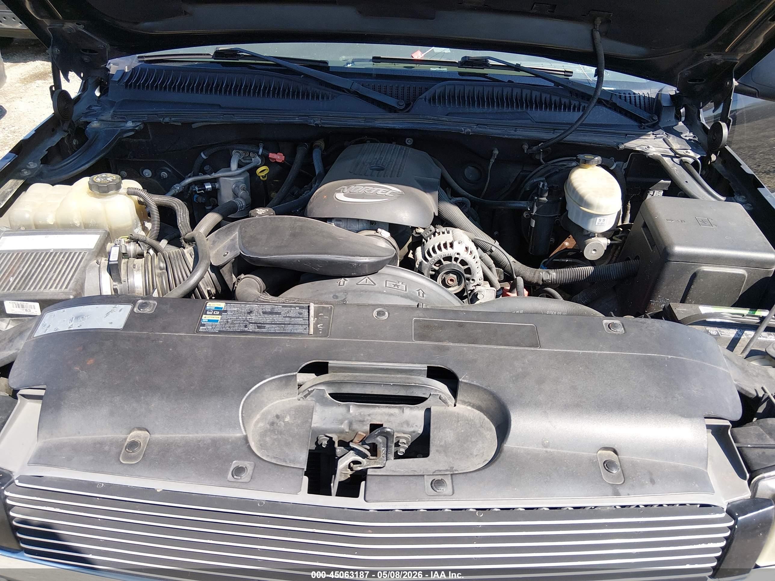 2004 Chevrolet Silverado 1500 Ls Черный vin: 2GCEC19T741303917
