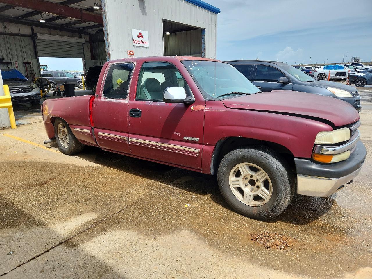 1999 Chevrolet Silverado C1500 Brown vin: 2GCEC19T7X1149486