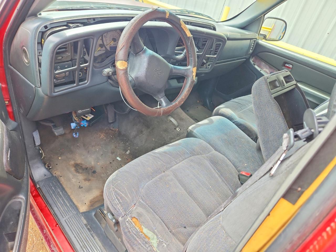 1999 Chevrolet Silverado C1500 Brown vin: 2GCEC19T7X1149486