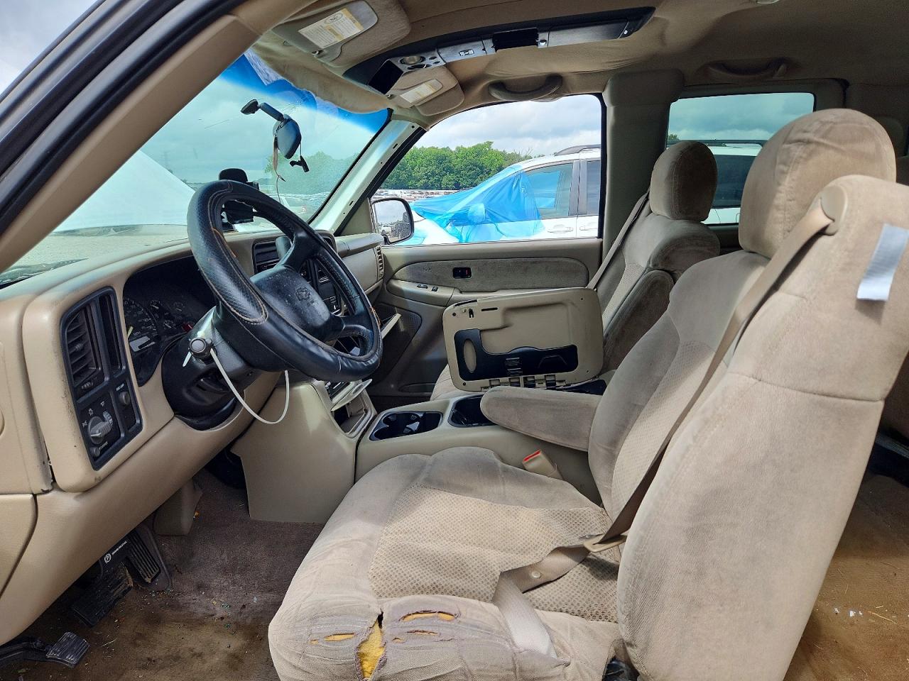 2001 Chevrolet Silverado C1500 White vin: 2GCEC19T811226356