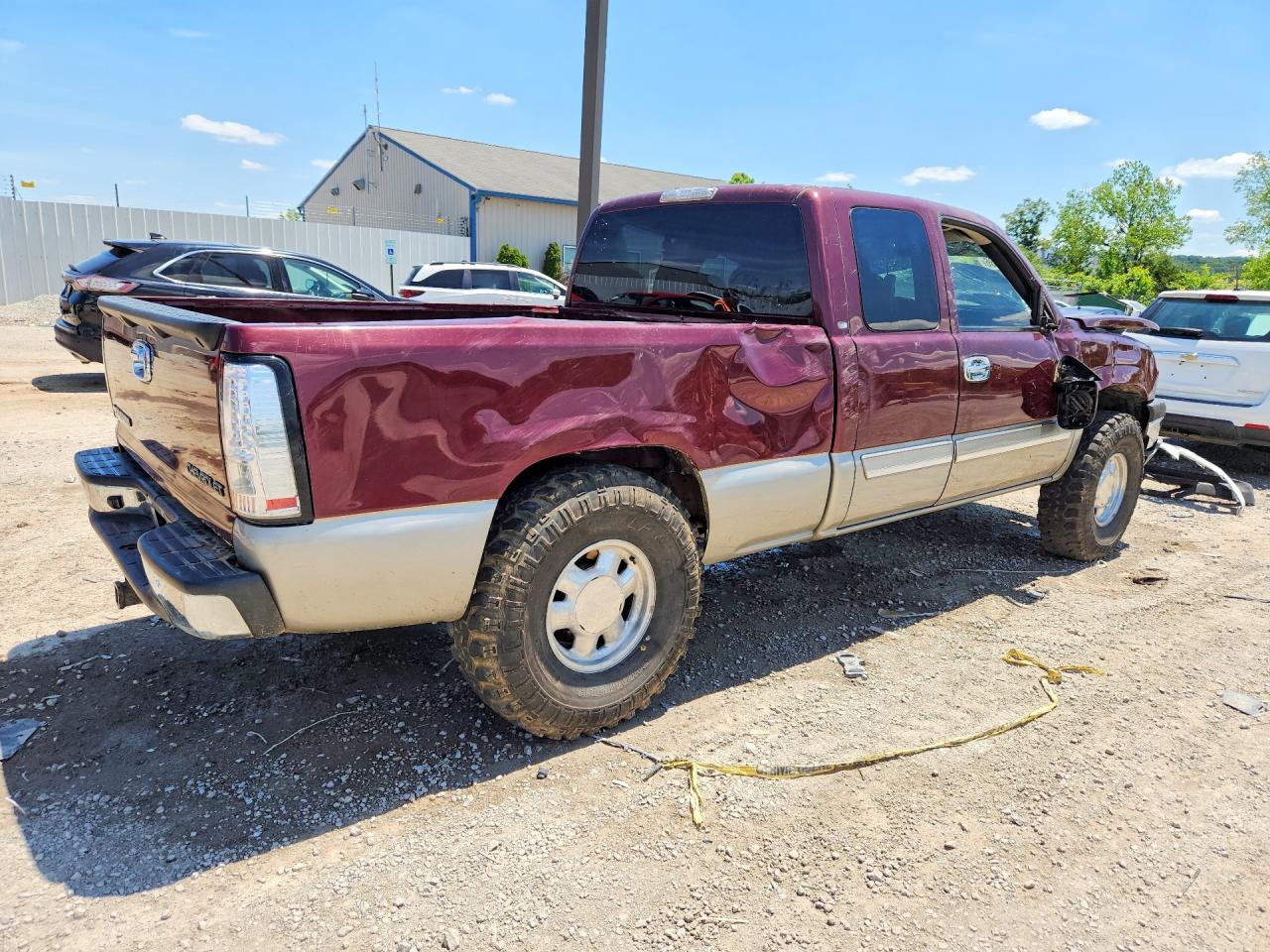 2003 Chevrolet Silverado C1500 Brown vin: 2GCEC19T831180305
