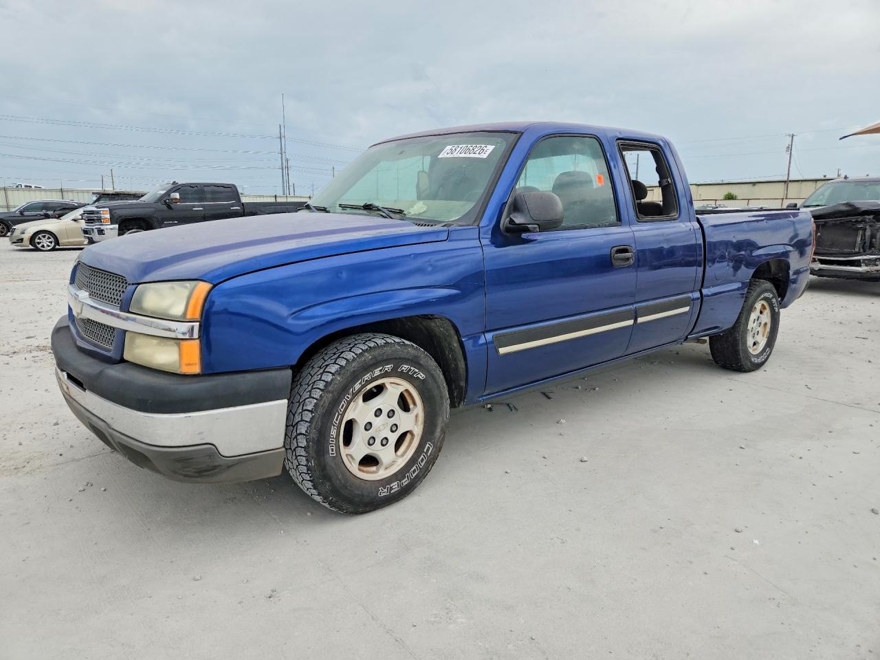 2004 Chevrolet Silverado C1500 Blue vin: 2GCEC19T841185442