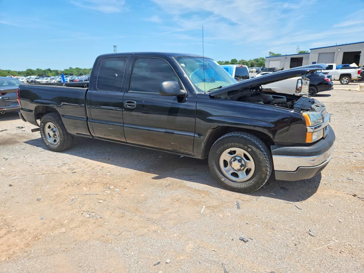 2004 Chevrolet Silverado C1500 Black vin: 2GCEC19T841204216