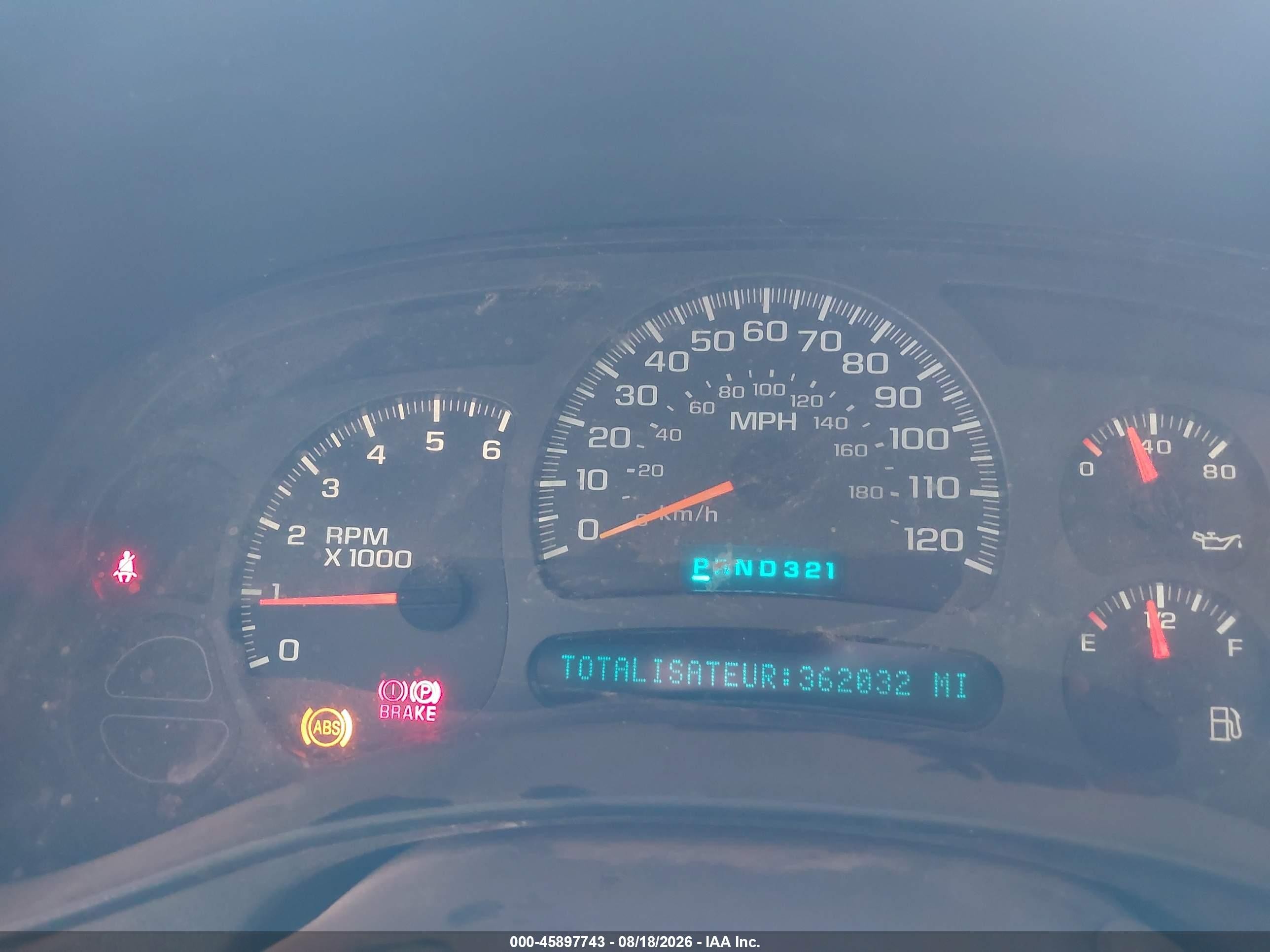 2004 Chevrolet Silverado 1500 Lt Silver vin: 2GCEC19T841208749