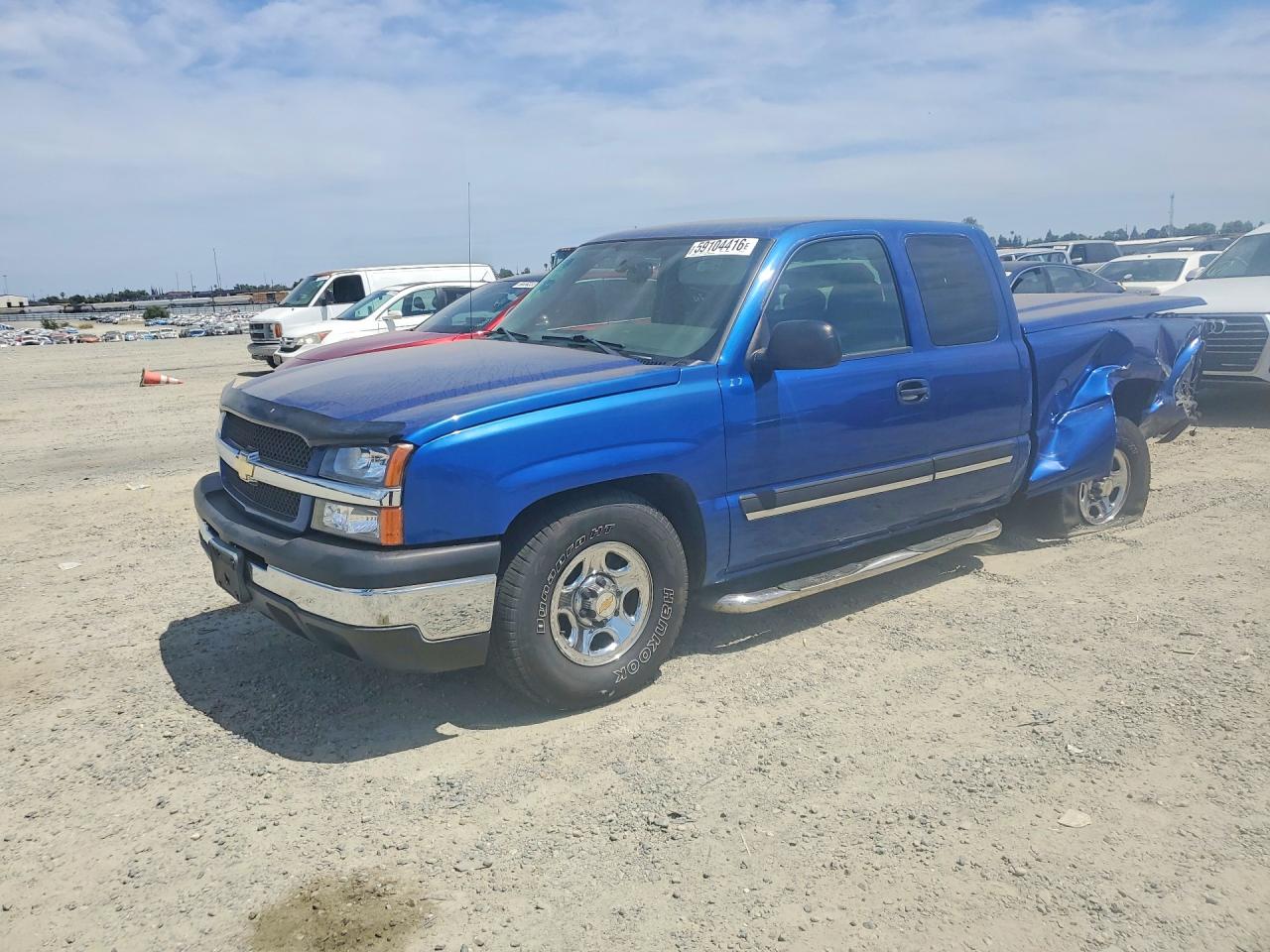 2004 Chevrolet Silverado C1500 Blue vin: 2GCEC19T841288179