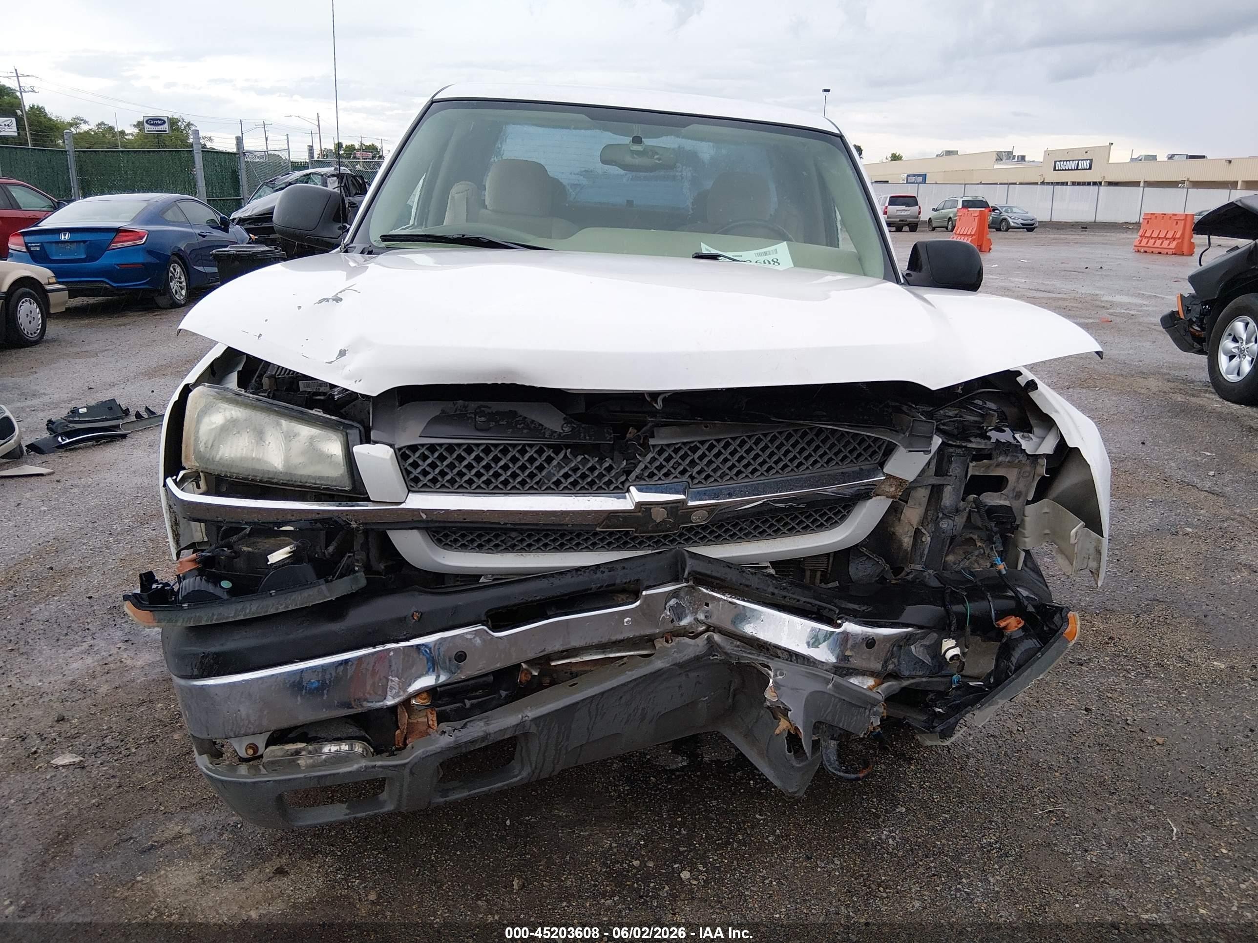 2005 Chevrolet Silverado 1500 Ls White vin: 2GCEC19T851251196