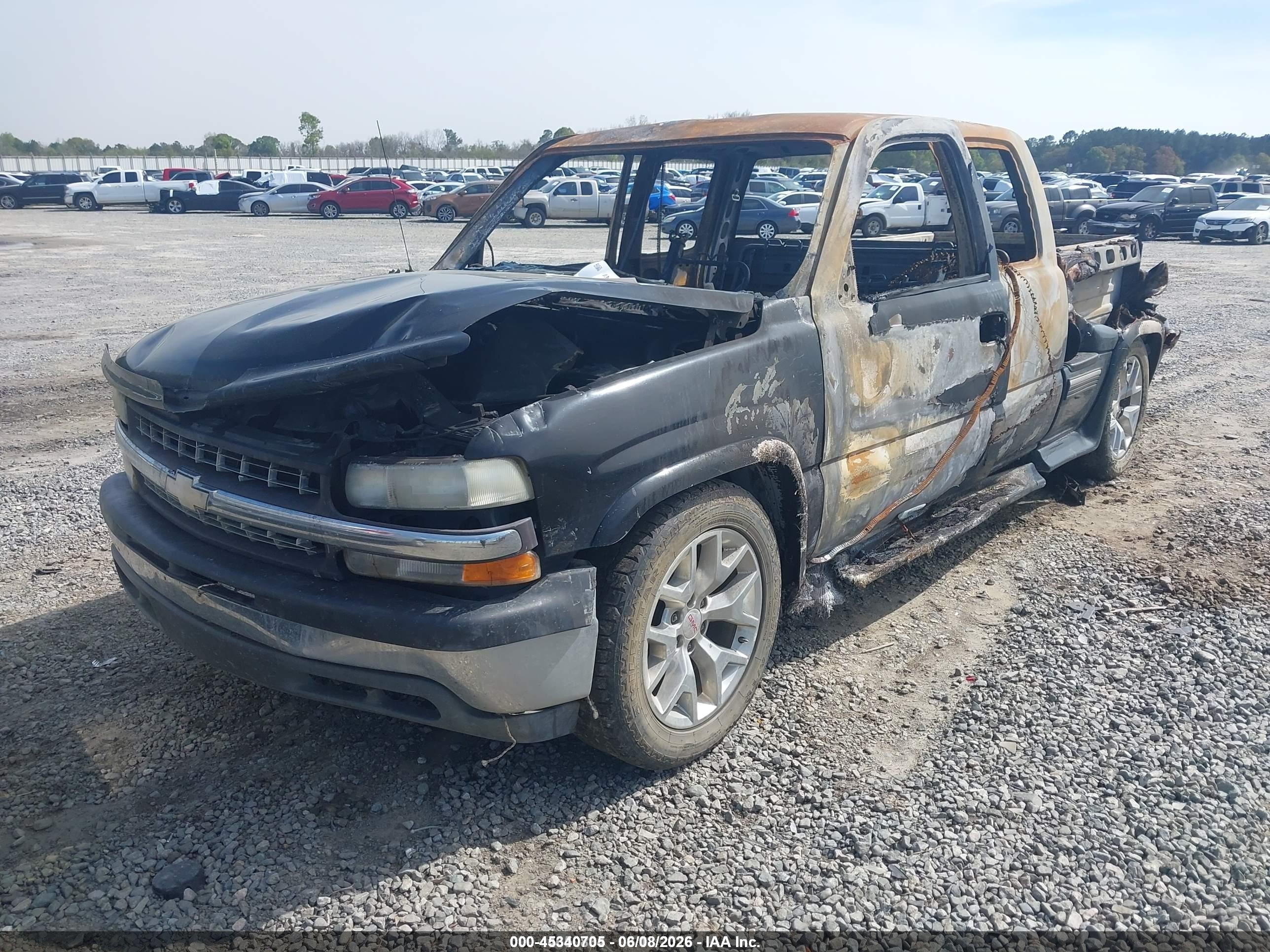 1999 Chevrolet Silverado 1500 Ls Black vin: 2GCEC19T8X1258815