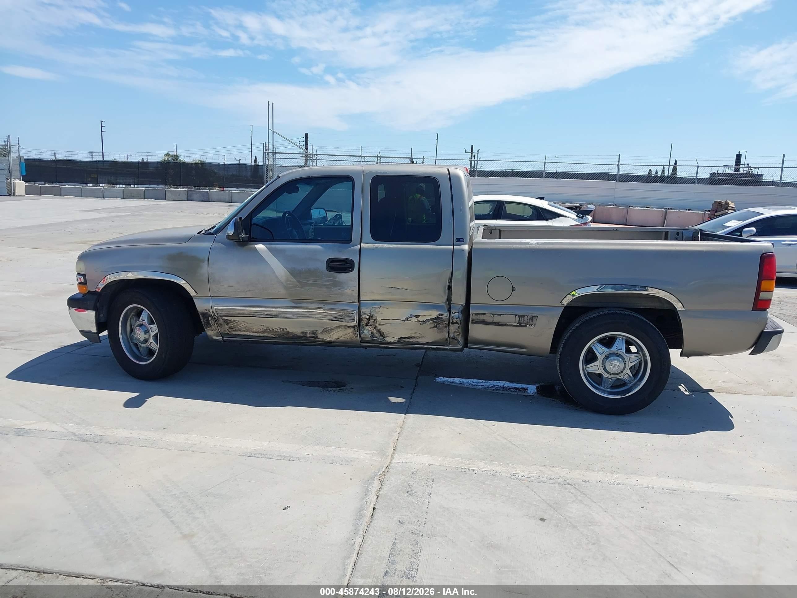 2000 Chevrolet Silverado 1500 Ls Gray vin: 2GCEC19T8Y1330579