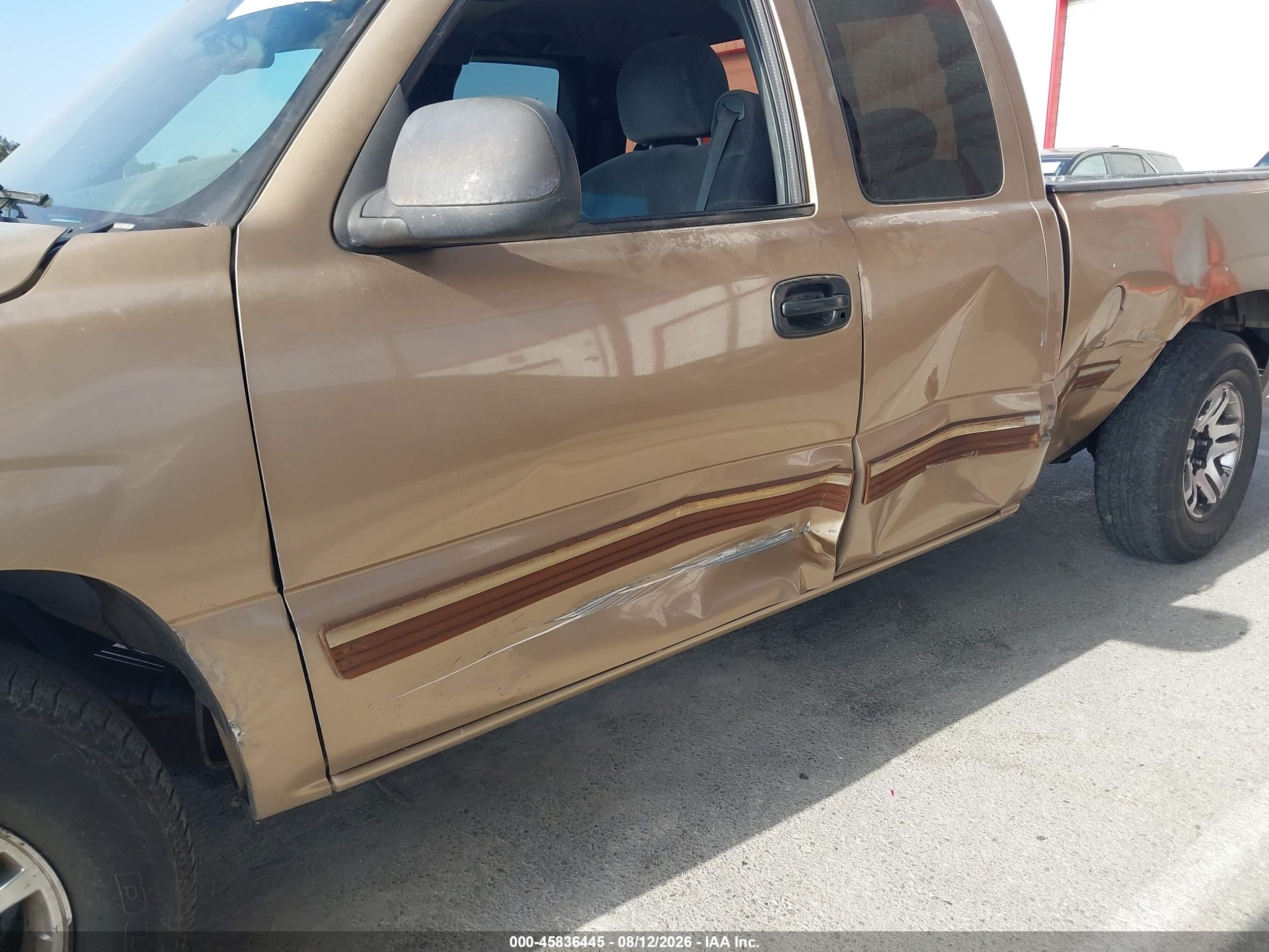 2000 Chevrolet Silverado 1500 Ls Brown vin: 2GCEC19T8Y1345728