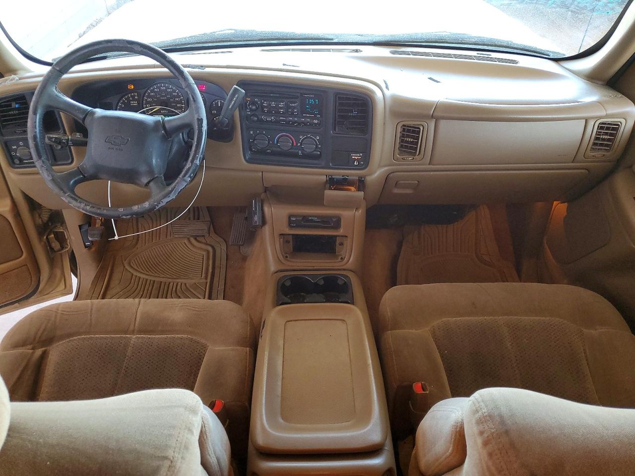2000 Chevrolet Silverado C1500 Gold vin: 2GCEC19T8Y1351335