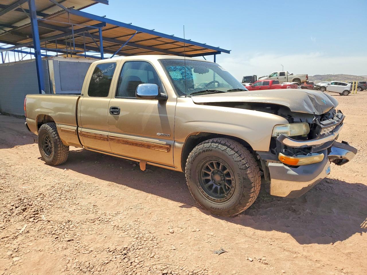 2000 Chevrolet Silverado C1500 Gold vin: 2GCEC19T8Y1351335