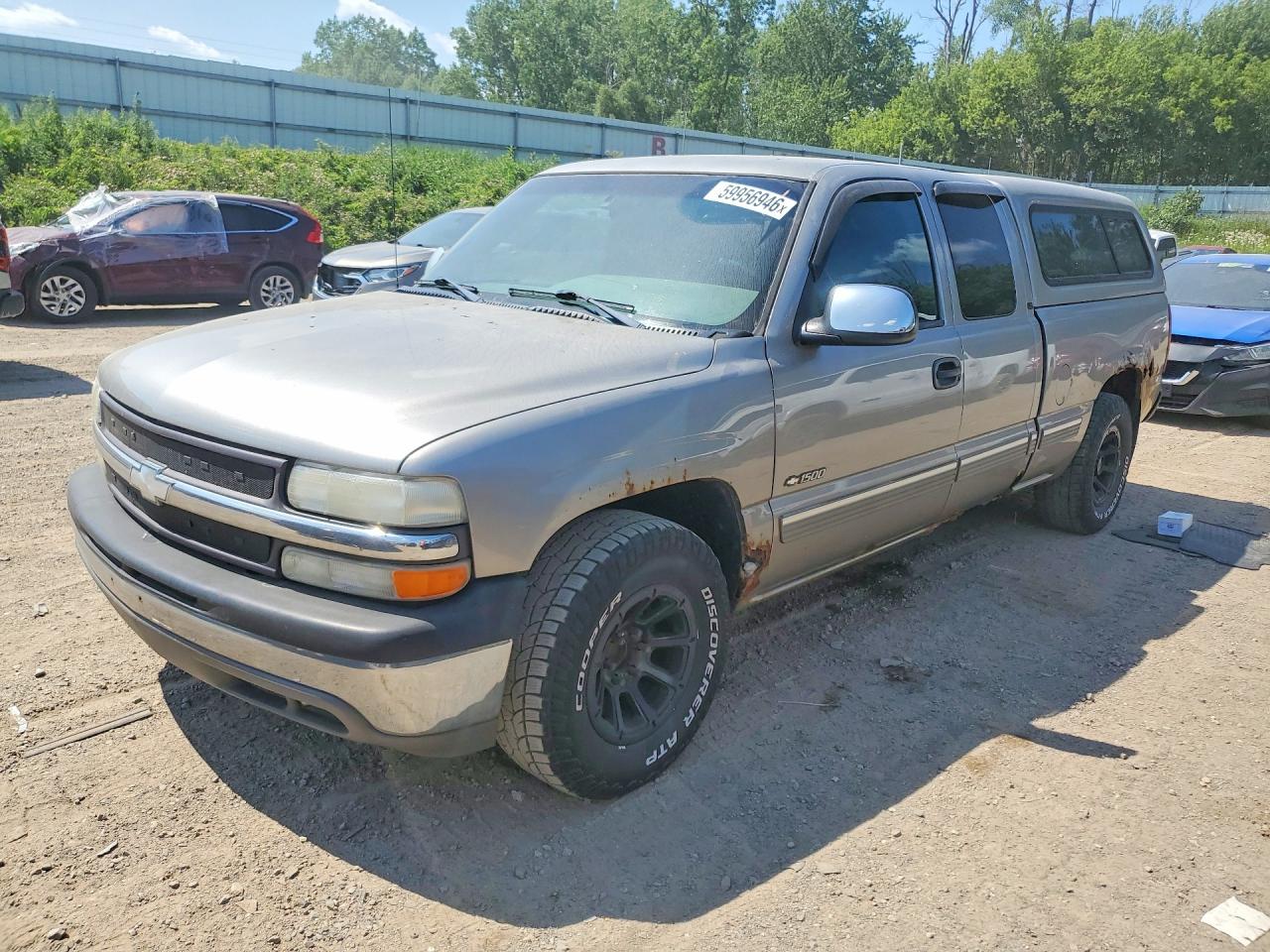 2000 Chevrolet Silverado C1500 Silver vin: 2GCEC19T8Y1385209