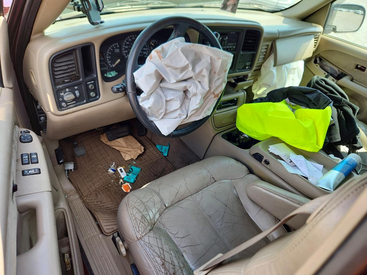 2002 Chevrolet Silverado C1500 Maroon vin: 2GCEC19T921146422