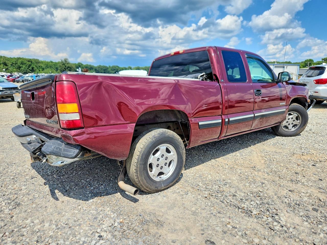 2002 Chevrolet Silverado C1500 Maroon vin: 2GCEC19T921146422