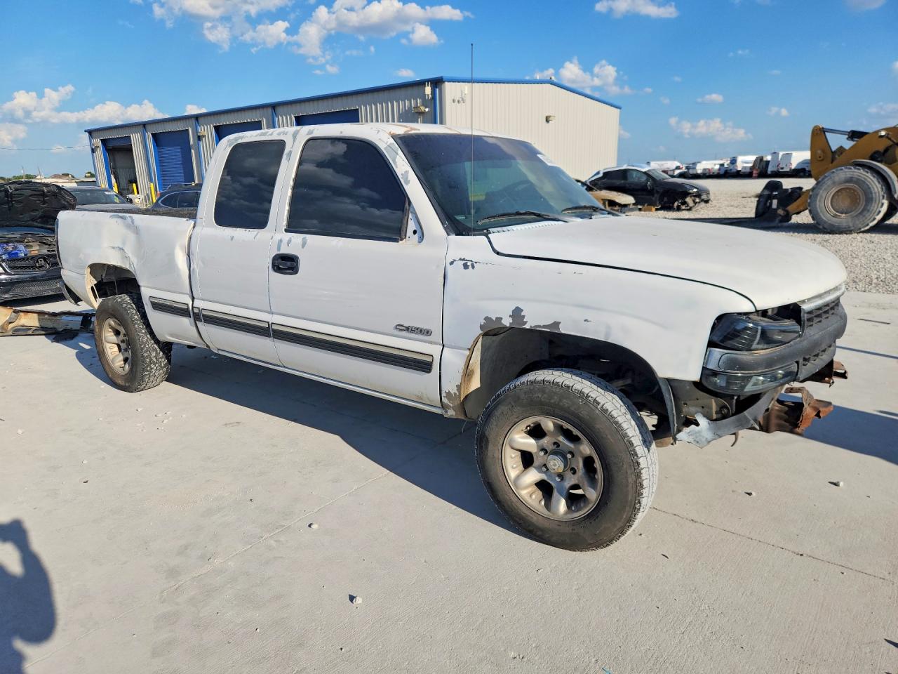 2002 Chevrolet Silverado C1500 White vin: 2GCEC19T921219496