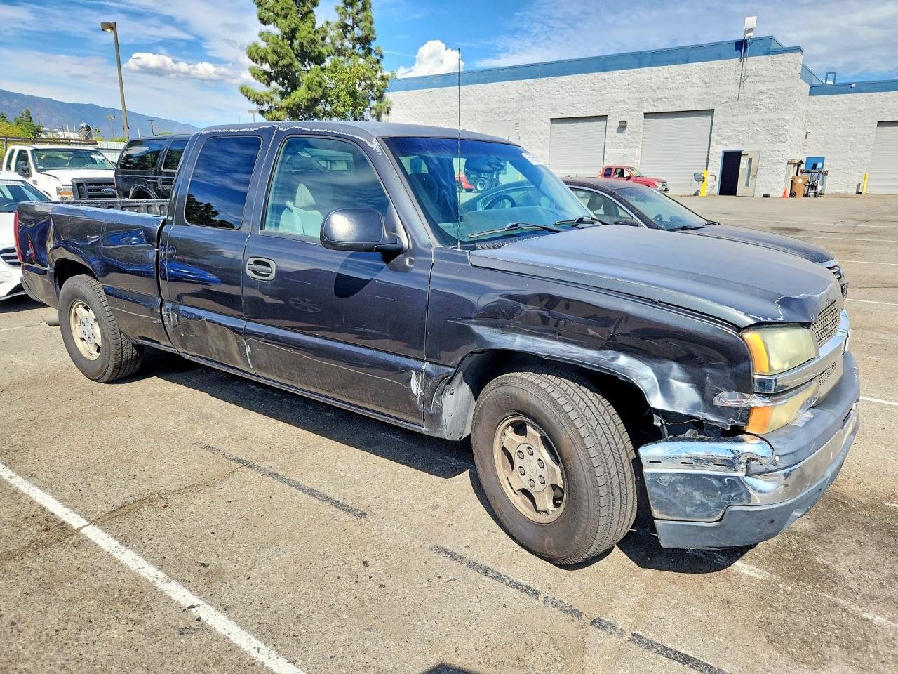 2004 Chevrolet Silverado C1500 Charcoal vin: 2GCEC19T941126514