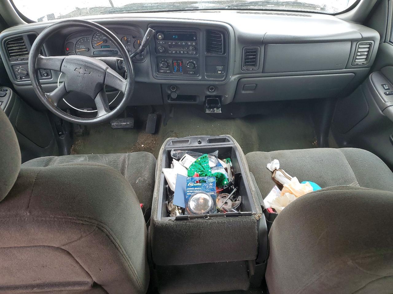 2004 Chevrolet Silverado C1500 Silver vin: 2GCEC19T941201471