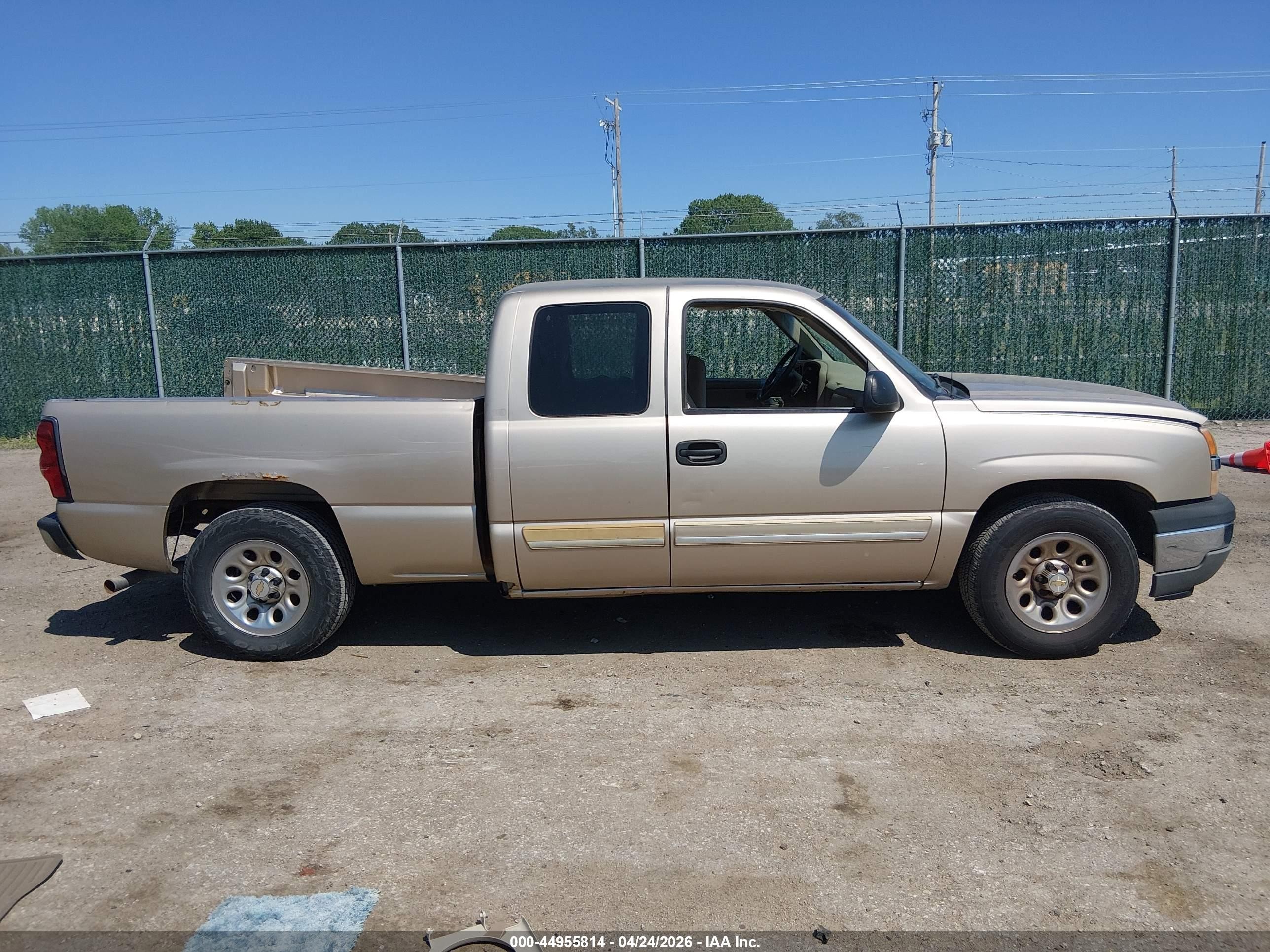 2005 Chevrolet Silverado 1500 Ls Champagne vin: 2GCEC19T951242023