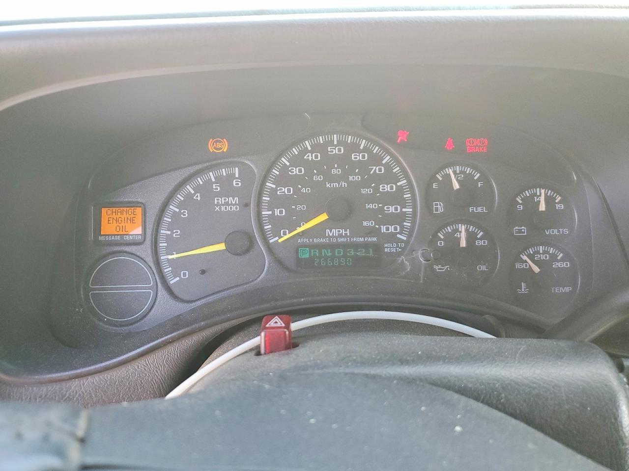 2001 Chevrolet Silverado C1500 White vin: 2GCEC19TX11114903