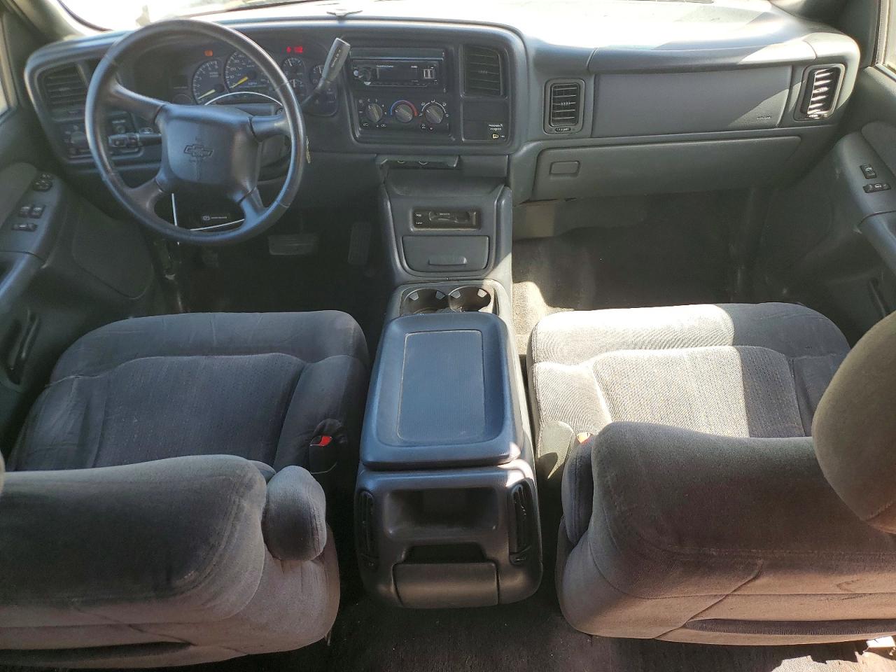 2001 Chevrolet Silverado C1500 White vin: 2GCEC19TX11114903